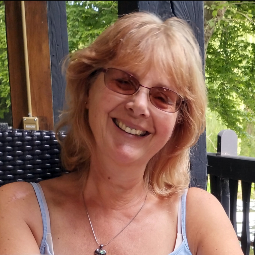 Wendy - Hospitality & Gardening